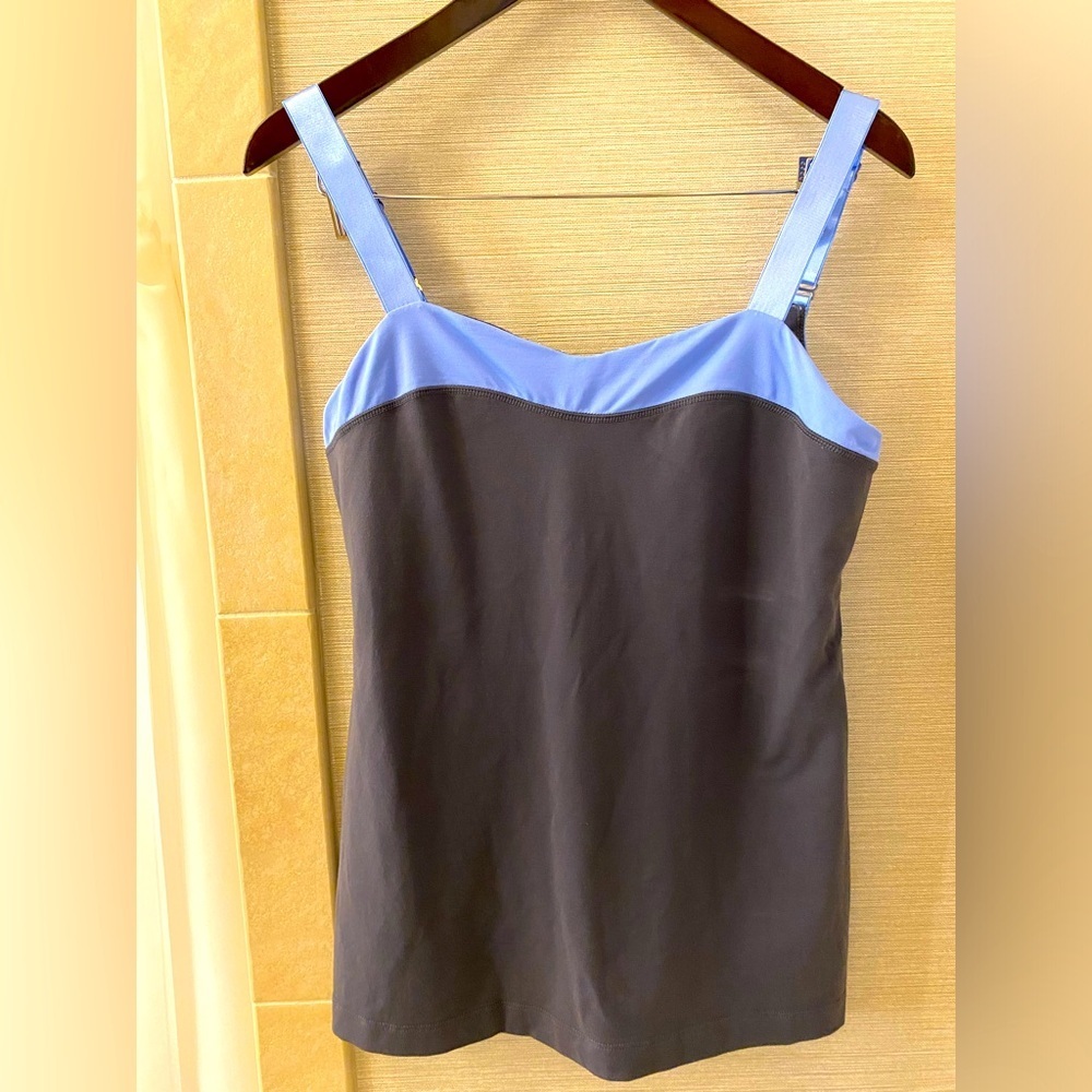 Lululemon heart tank thick strap scoop neck size 10